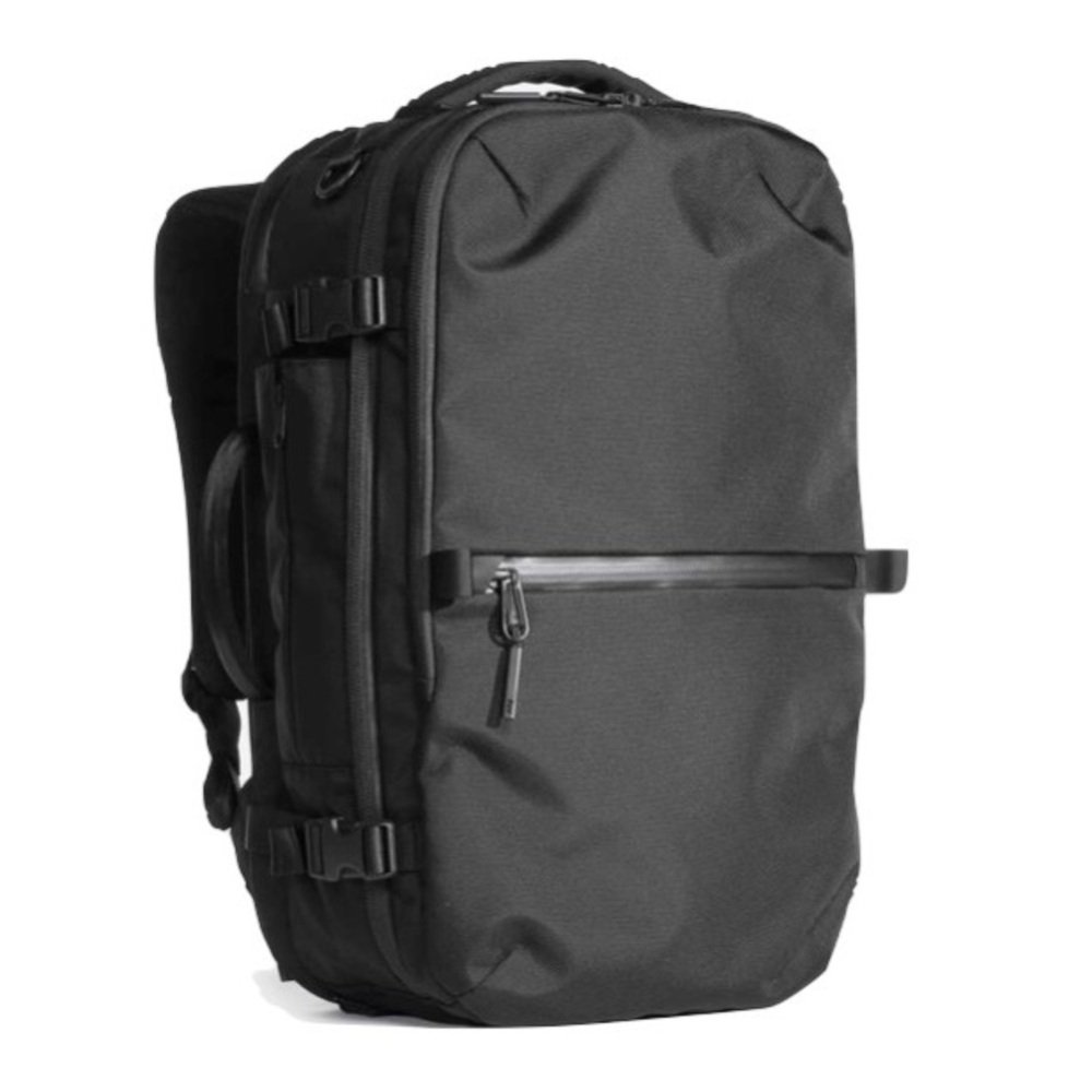 Aer Travel Pack 2 w/ hip belt and rain cover